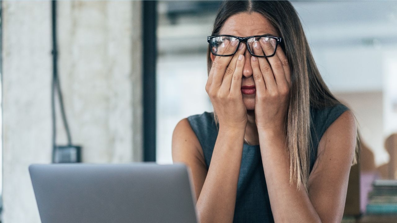 O impacto do Burnout na educação e assistência social
